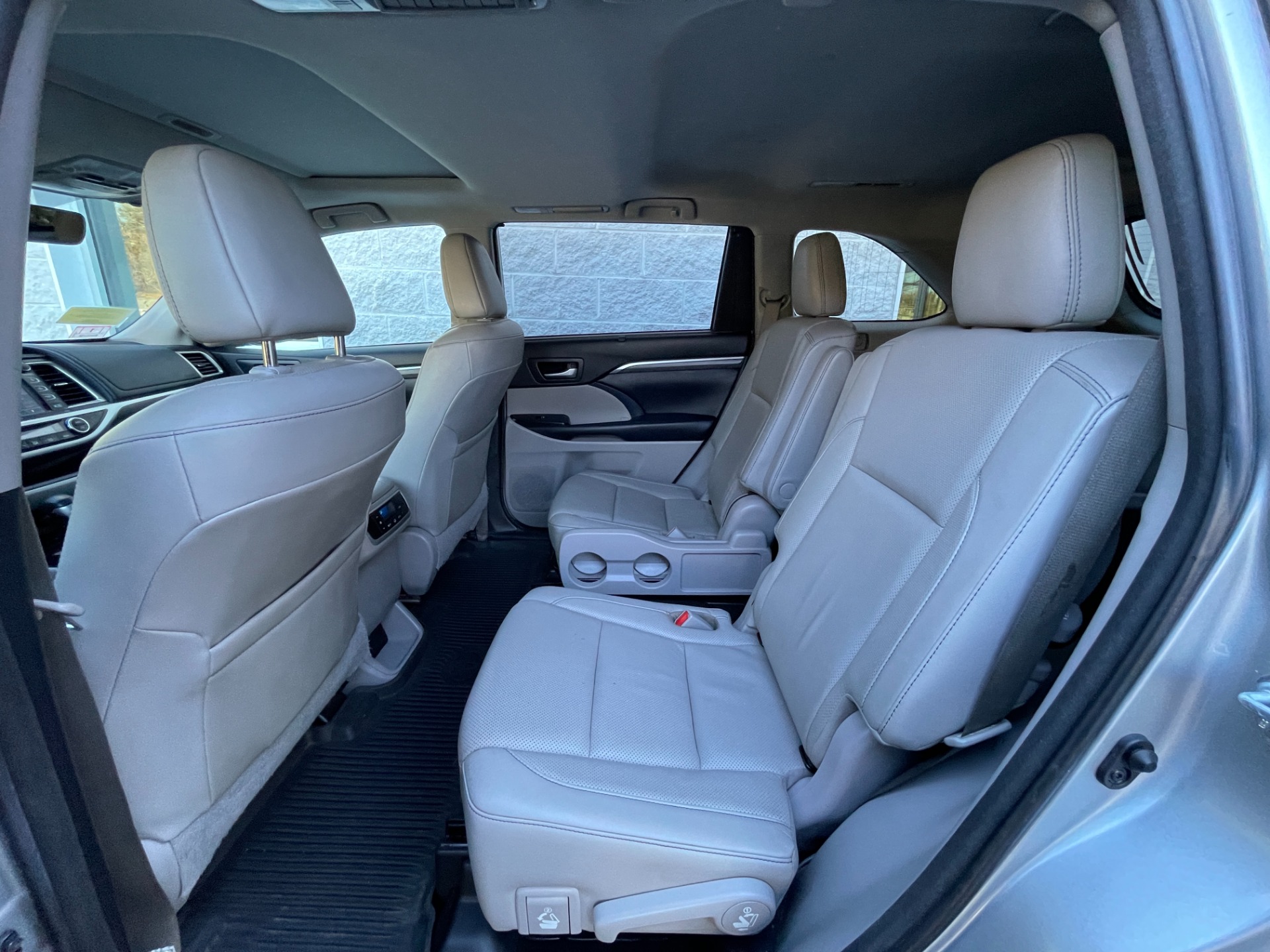 Toyota car clearance seats for sale